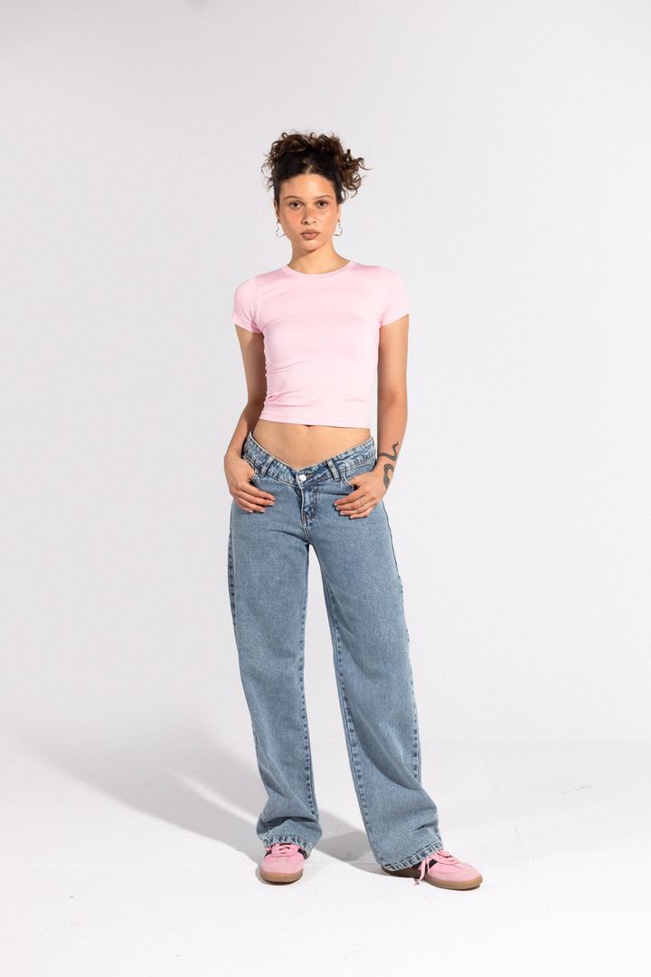 V WAIST