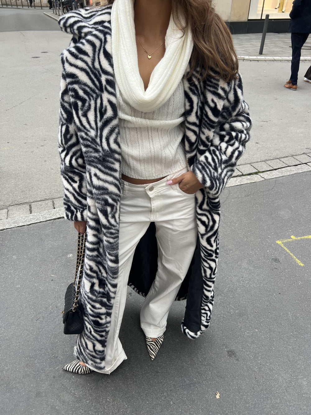 FAUX FUR COAT