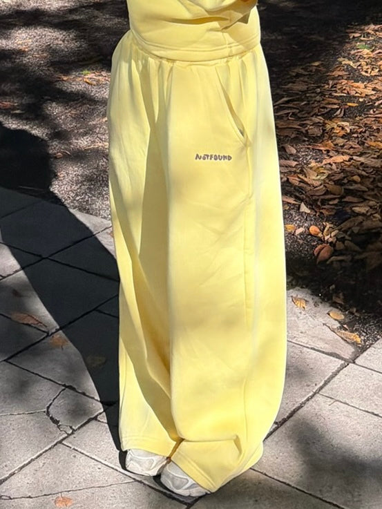wide leg sweats - yellow